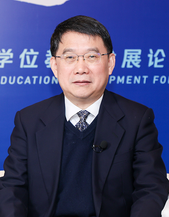 何正文