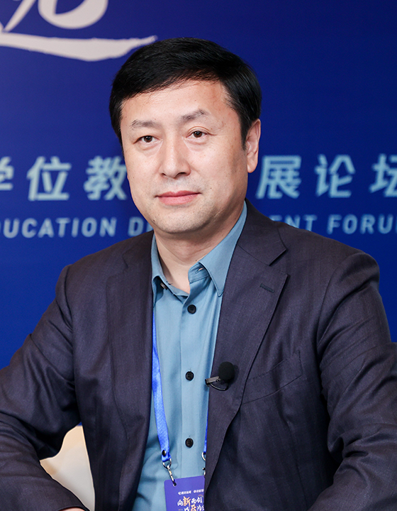 劉亞軍 