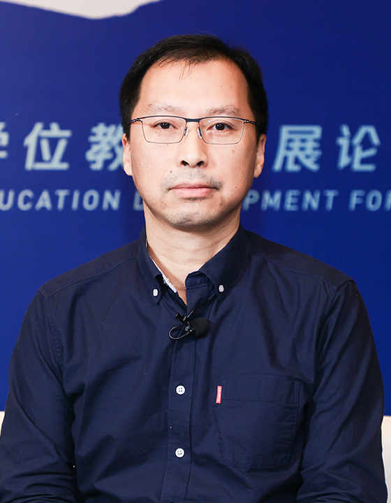王國(guó)鋒